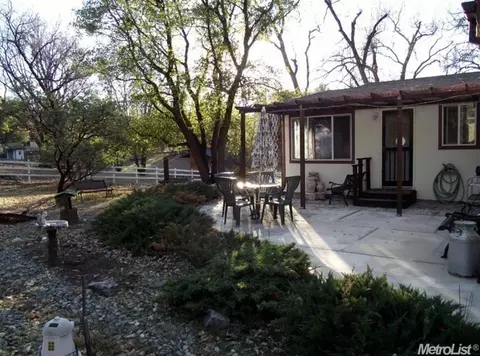 21910 Montgomery Rd, Sonora, CA 95370 photo 9