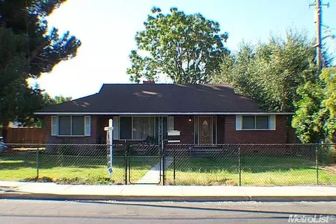 522 E Granger Ave, Modesto, CA 95350 photo 1
