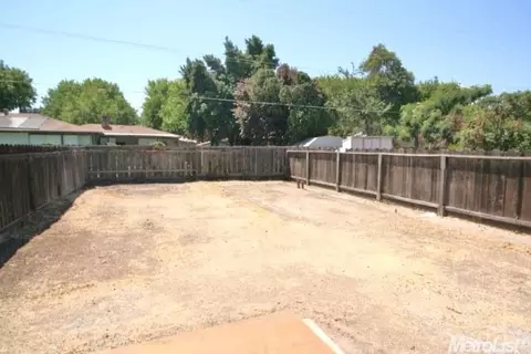 1020 Annapolis Ave, Modesto, CA 95350 photo 13