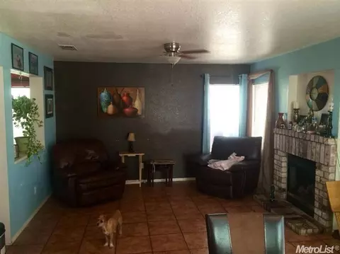 424 N Walnut Ave, Manteca, CA 95336 photo 10