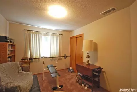 2517 Manor Oak Dr, Modesto, CA 95355 photo 13