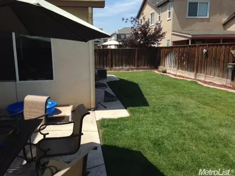 1681 E Springer Dr, Turlock, CA 95382 photo 17