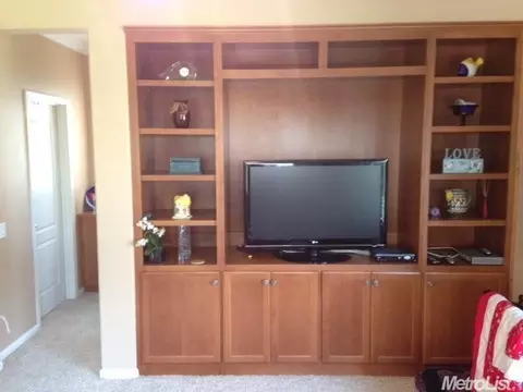 1681 E Springer Dr, Turlock, CA 95382 photo 6