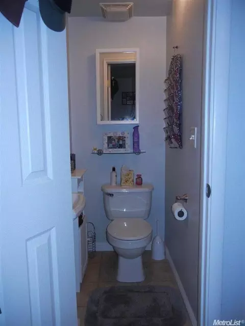 1439 Kent Way, Modesto, CA 95355 photo 7