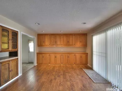 1829 Hunt Ave, Modesto, CA 95350 photo 4
