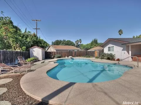 1829 Hunt Ave, Modesto, CA 95350 photo 15