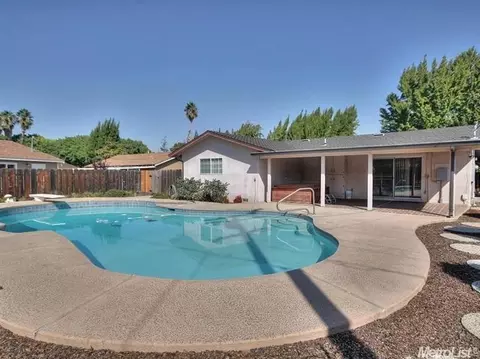 1829 Hunt Ave, Modesto, CA 95350 photo 13