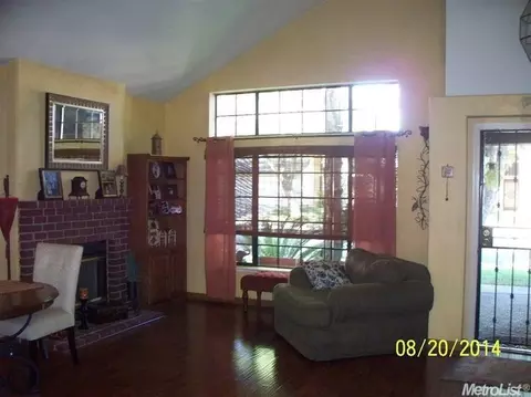 624 Berlin Way, Patterson, CA 95363 photo 6