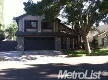 624 Berlin Way, Patterson, CA 95363 photo 1