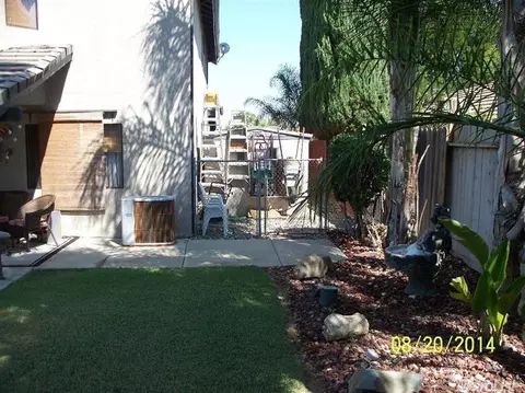 624 Berlin Way, Patterson, CA 95363 photo 15