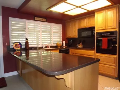 8448 El Modena Ave, Elverta, CA 95626 photo 3