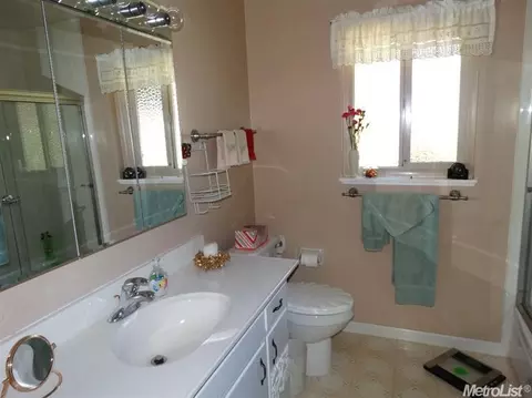 7340 Lincoln Ave, Carmichael, CA 95608 photo 20