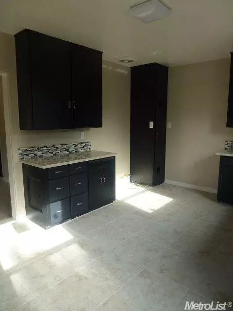 924 Elm Ave, Modesto, CA 95351 photo 7