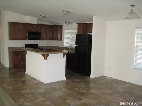 4304 Spartans Way, Modesto, CA 95355 photo 7