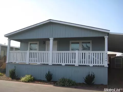 4304 Spartans Way, Modesto, CA 95355 photo 2