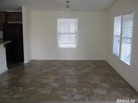4304 Spartans Way, Modesto, CA 95355 photo 9