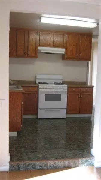 407 Empire Ave, Modesto, CA 95354 photo 14