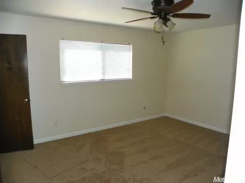1800 Kruger Dr, Modesto, CA 95355 photo 12