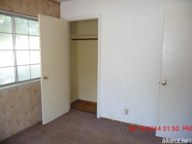 612 N Ham Ln, Lodi, CA 95242 photo 7