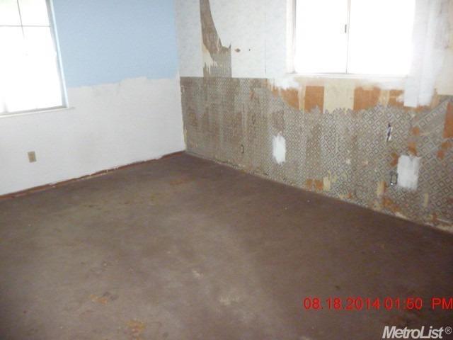 612 N Ham Ln, Lodi, CA 95242 photo 6