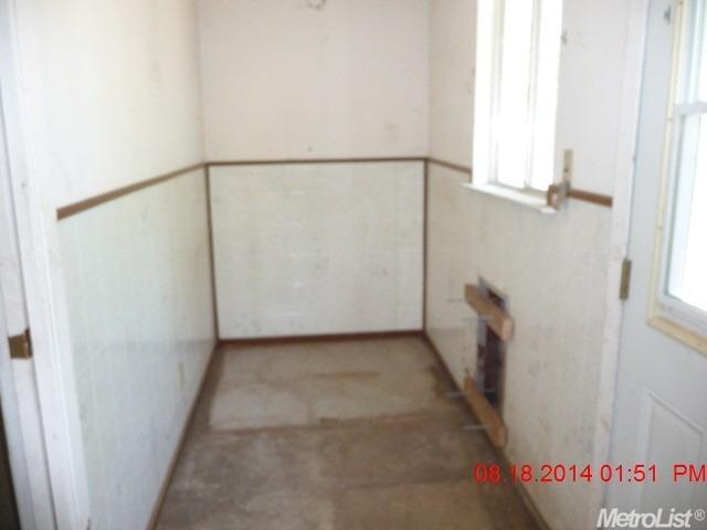 612 N Ham Ln, Lodi, CA 95242 photo 14