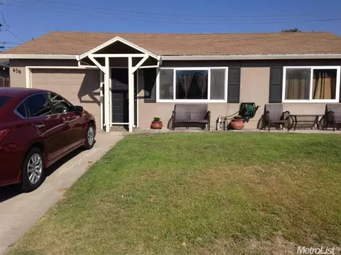 454 Chestnut, Manteca, CA 95336 photo 1
