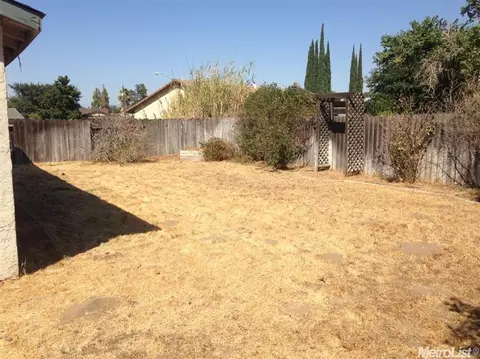 976 Saint Cyr Ct, Manteca, CA 95337 photo 8