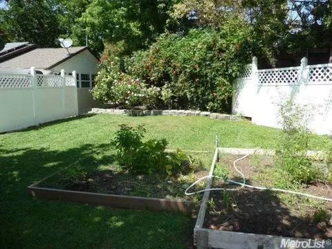 5301 Robertson Ave, Carmichael, CA 95608 photo 9