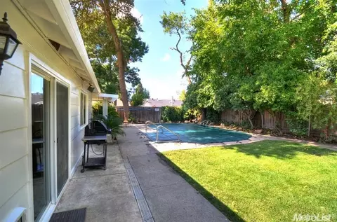 5301 Robertson Ave, Carmichael, CA 95608 photo 20