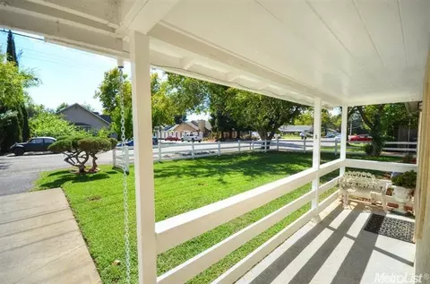 5301 Robertson Ave, Carmichael, CA 95608 photo 5