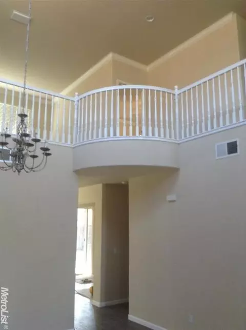 550 Mesquite Dr, Patterson, CA 95363 photo 4