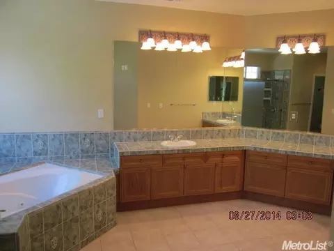 4016 Cortona Dr, Modesto, CA 95356 photo 13