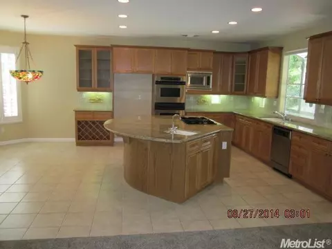 4016 Cortona Dr, Modesto, CA 95356 photo 5