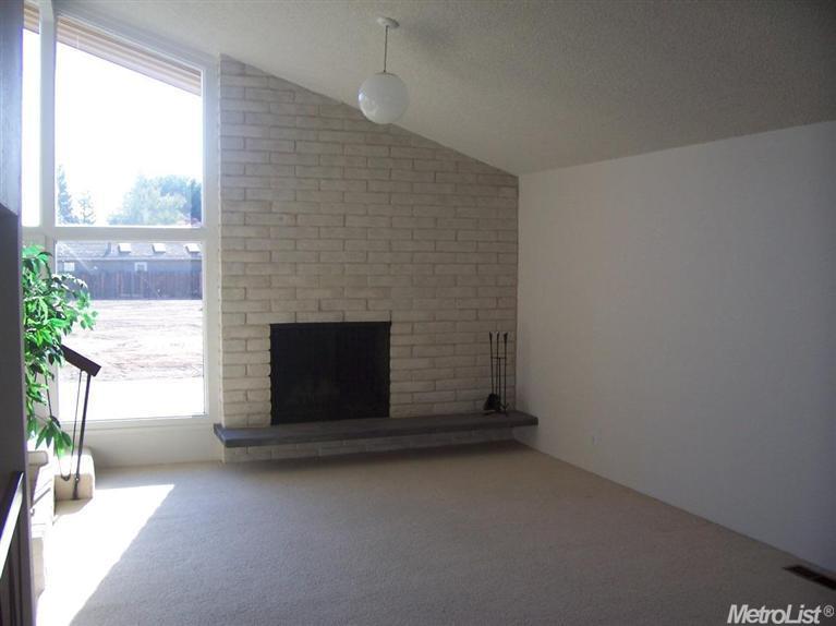 2311 Cochran Rd, Lodi, CA 95242 photo 2