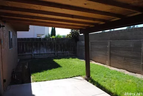 2148 Jason Way, Modesto, CA 95350 photo 4
