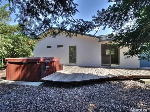 348 Rose Ct, Ripon, CA 95366 photo 23