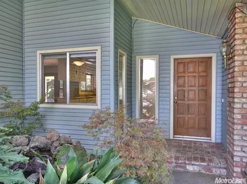 348 Rose Ct, Ripon, CA 95366 photo 4