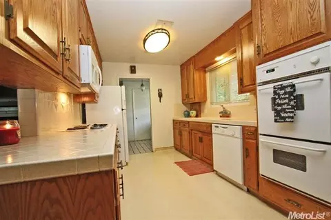 909 E Rumble, Modesto, CA 95350 photo 7