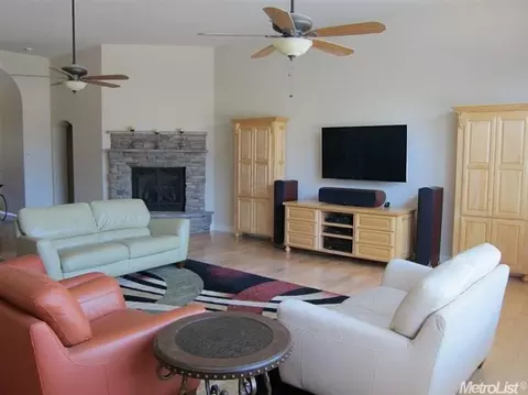 624 S Mohler Rd, Ripon, CA 95366 photo 6