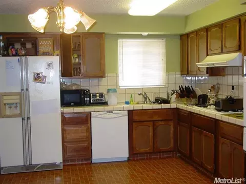 2145 Tracy Pl, Lodi, CA 95242 photo 5