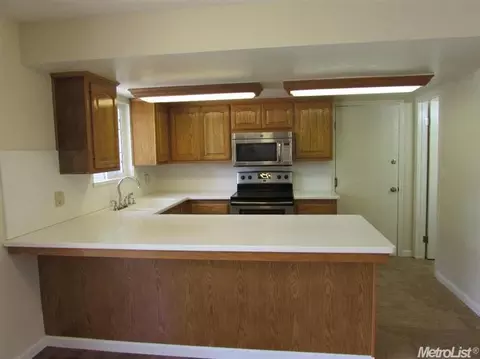 8453 Dillard, Wilton, CA 95693 photo 10