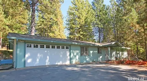 5241 Twin Cedars Dr, Placerville, CA 95667 photo 2
