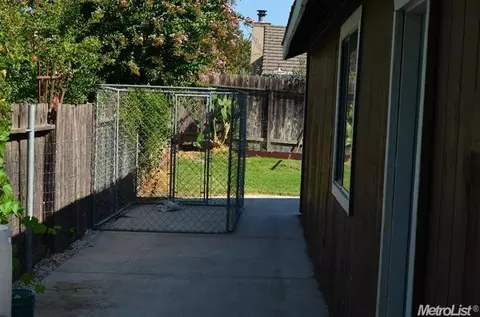 203 Lapwing Ln, Galt, CA 95632 photo 16