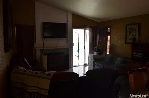 203 Lapwing Ln, Galt, CA 95632 photo 10