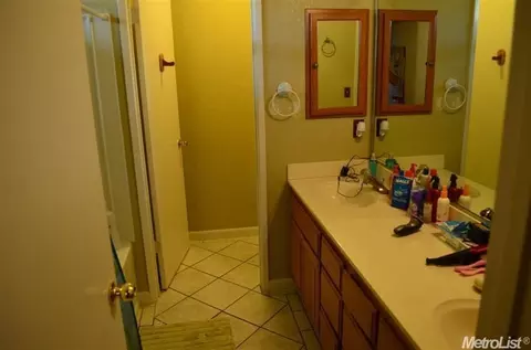 203 Lapwing Ln, Galt, CA 95632 photo 19