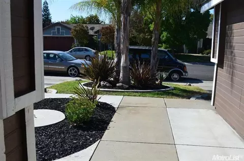 203 Lapwing Ln, Galt, CA 95632 photo 17