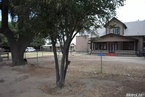 836 Pecos Ave, Modesto, CA 95351 photo 3