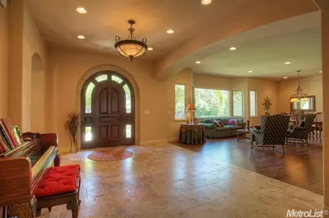 1615 Elsdon Cir, Carmichael, CA 95608 photo 5