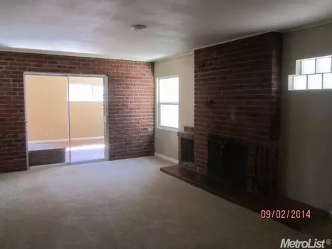 2225 Lambert St, Modesto, CA 95354 photo 4