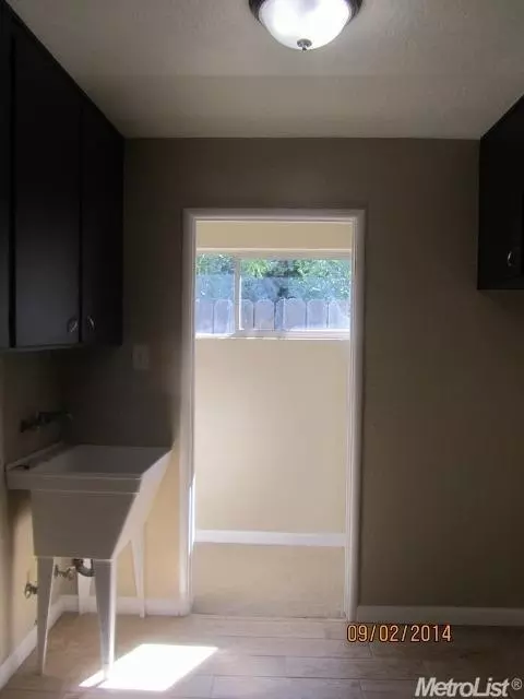 2225 Lambert St, Modesto, CA 95354 photo 11